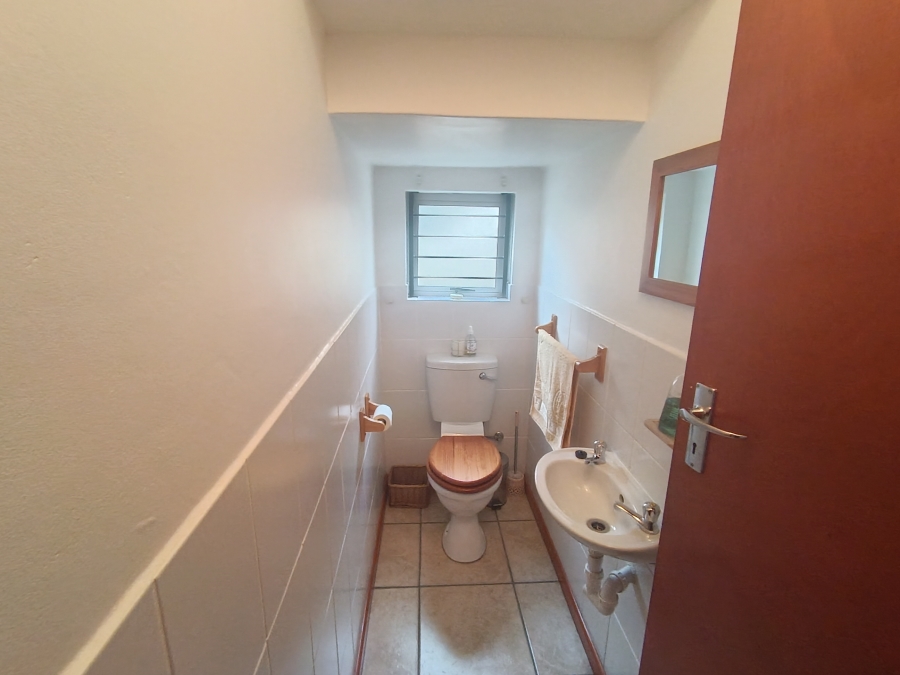 To Let 3 Bedroom Property for Rent in Onverwacht Western Cape